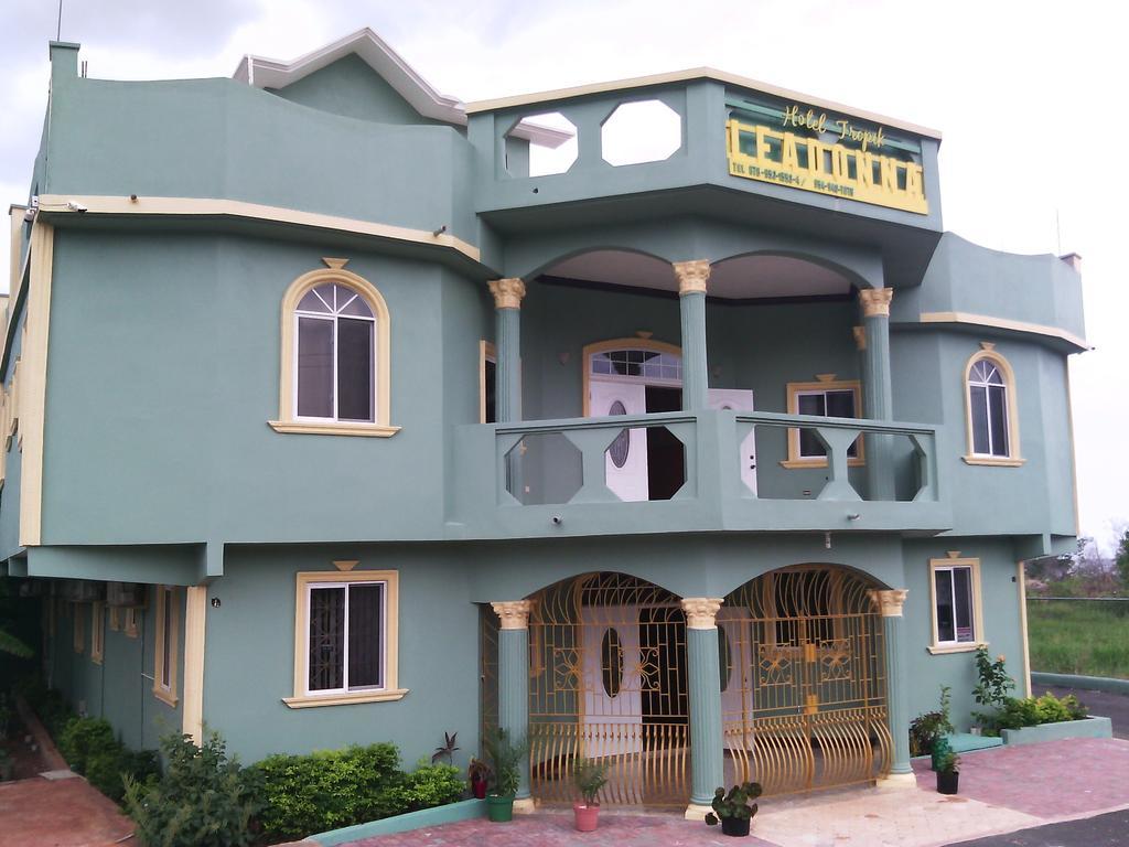Hotel Tropik Leadonna Montego Bay Exterior foto