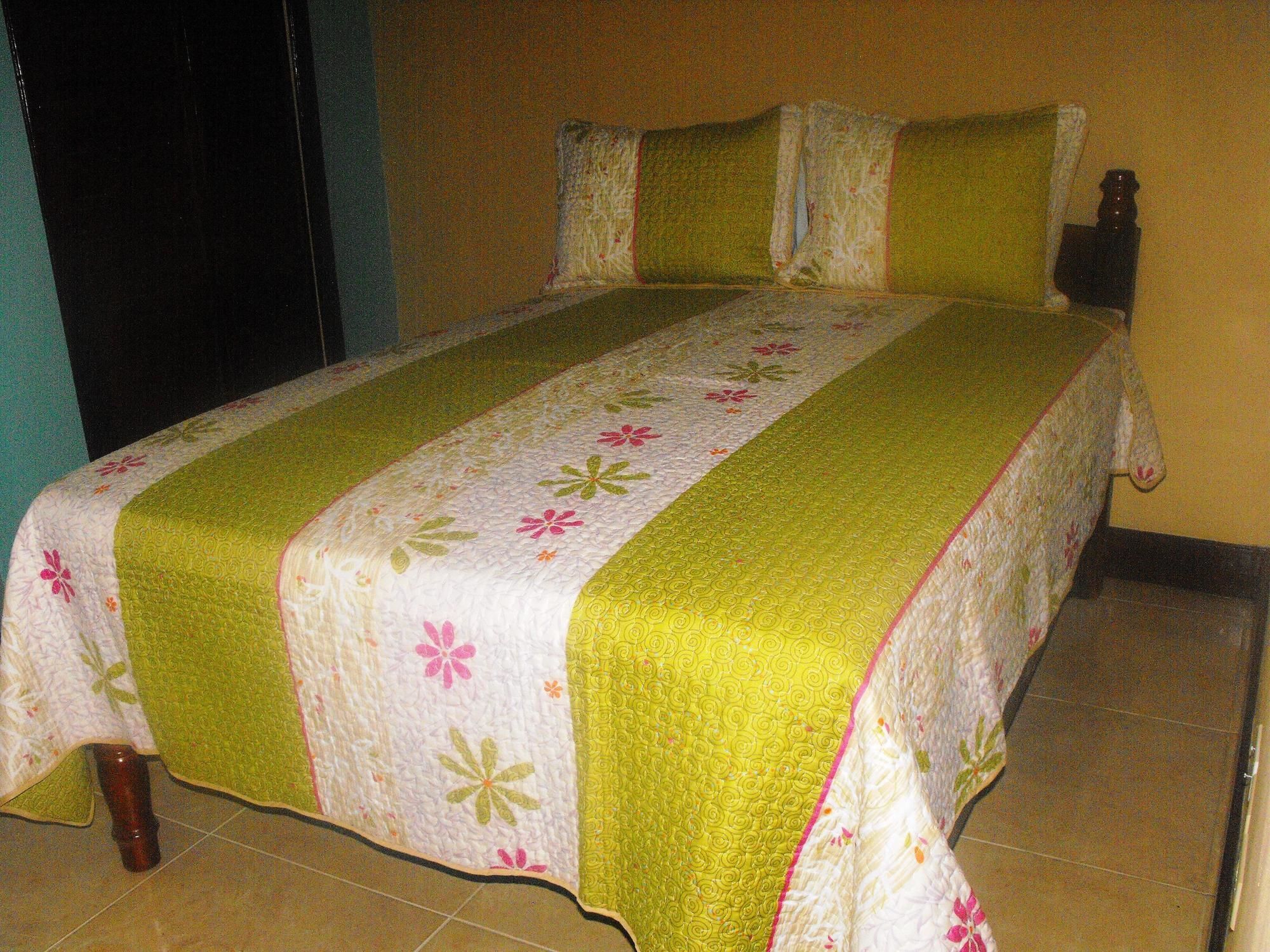 Hotel Tropik Leadonna Montego Bay Exterior foto